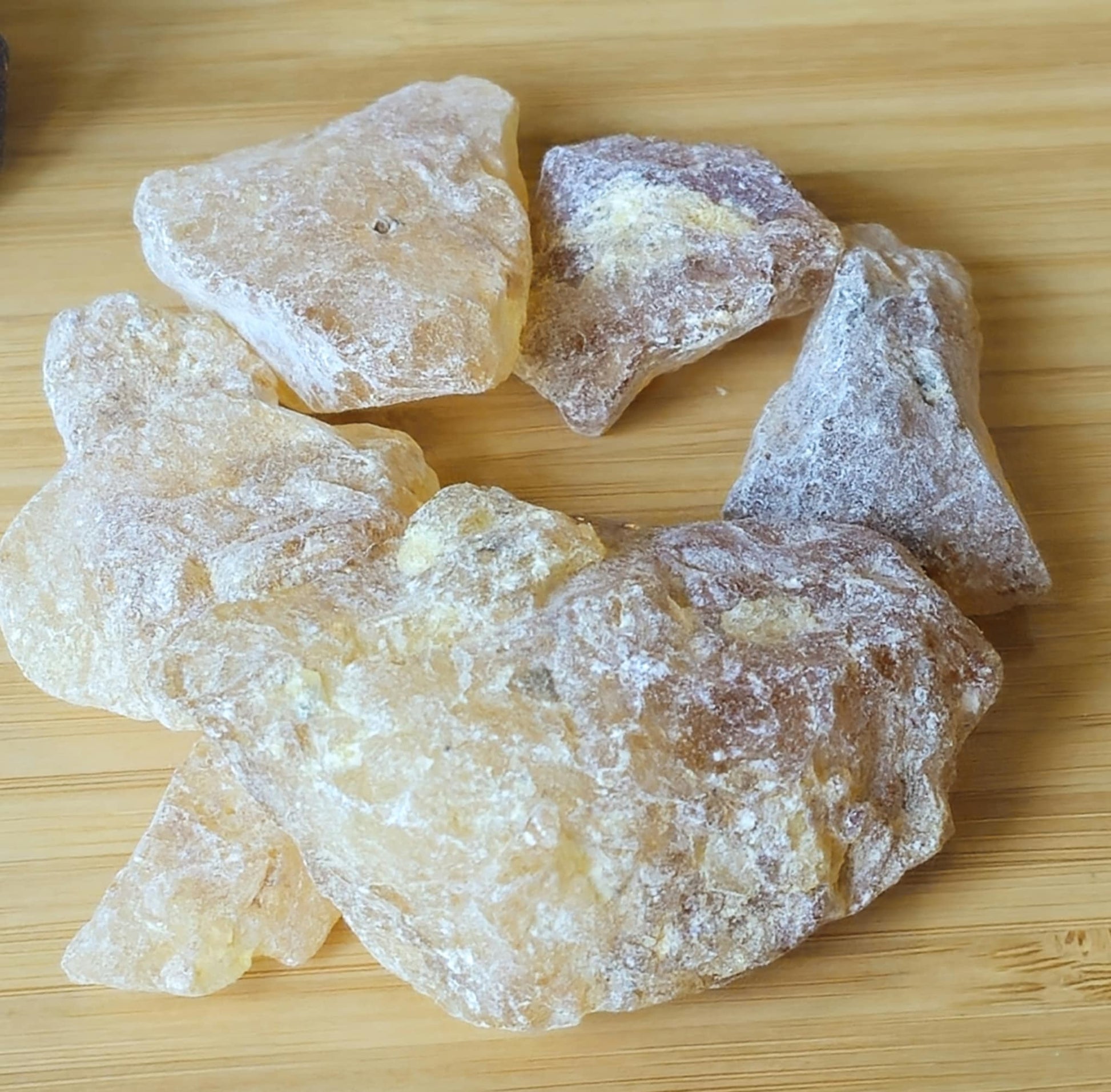 Incienso de Copal 100% Natural \ Purifica \ Limpia \ Protege Contra la Energía Negativa