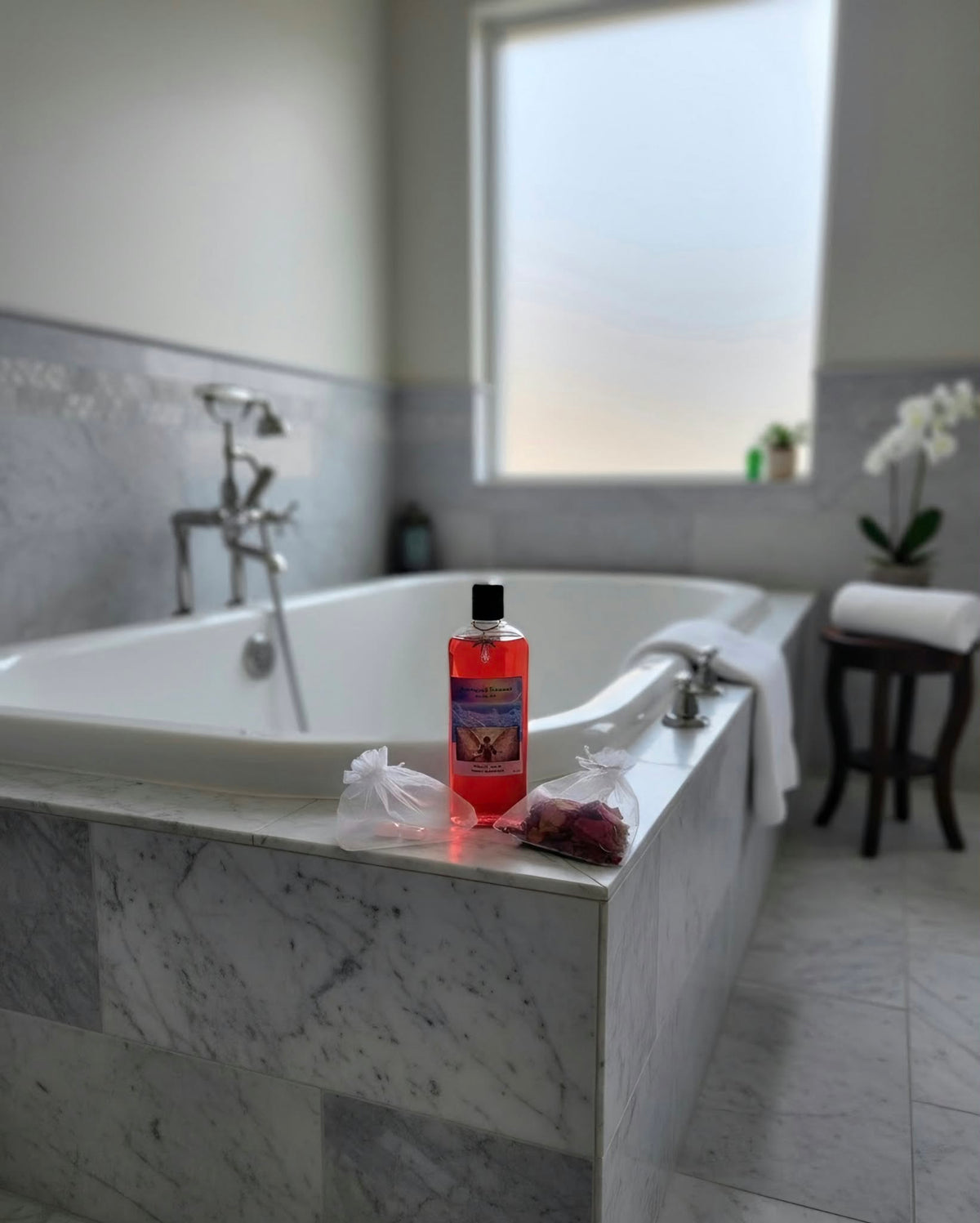 Baños de Espuma del Arcángel Chamuel para el Amor Verdadero